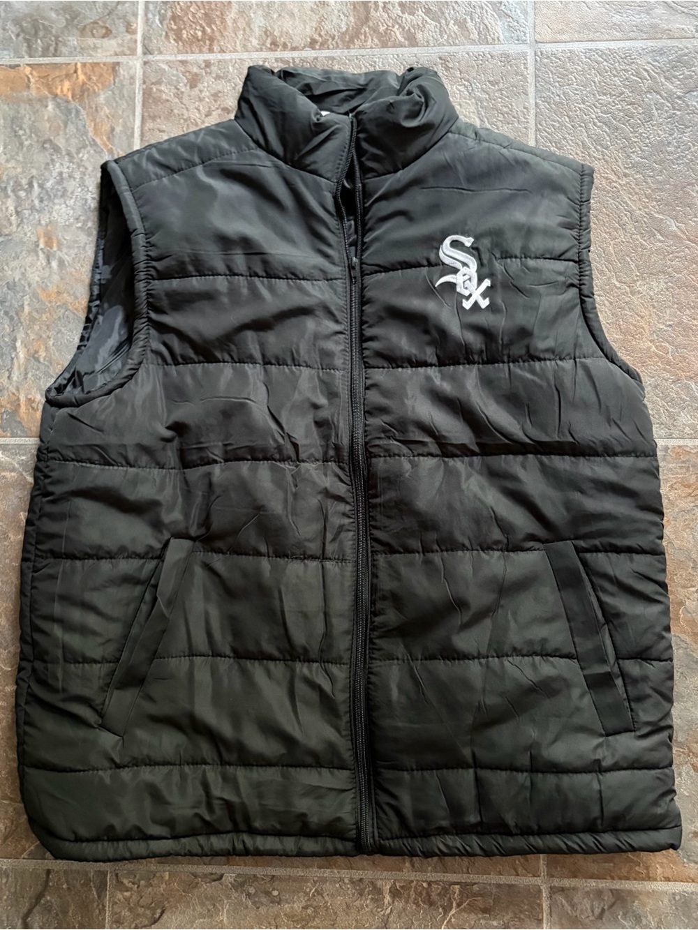 Chicago White Sox MLB Men’s XL Puffer Vest Full Zip Windbreaker Black